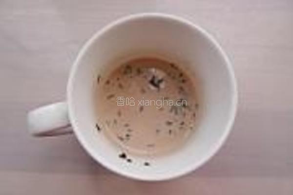 红茶黄油苏打饼干的做法图解2