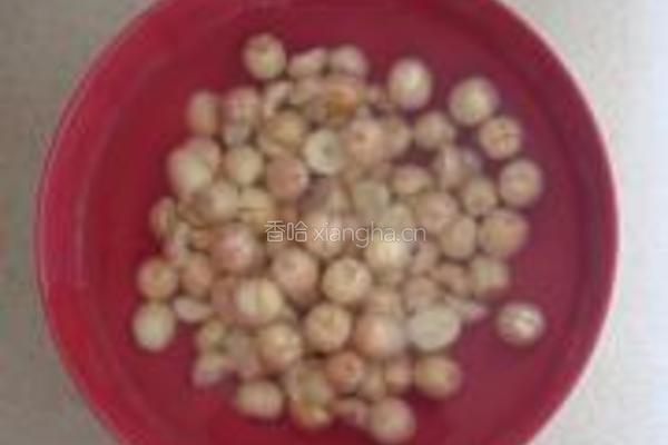 莲子红豆沙的做法图解3