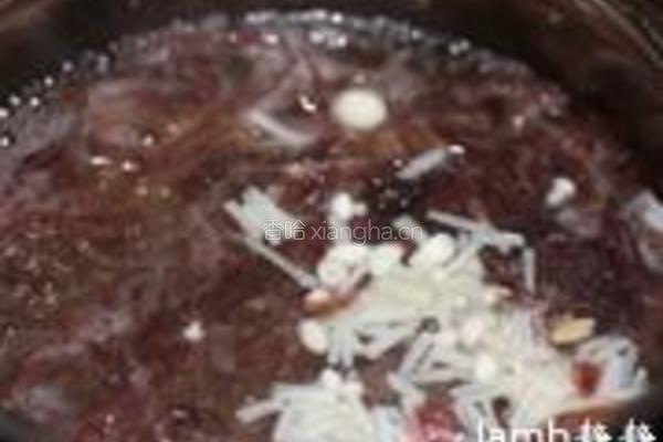 金枪鱼紫菜蛋花汤的做法图解3