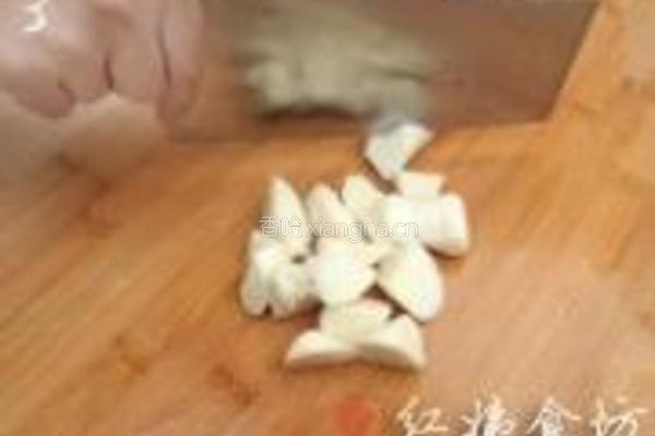 紫灵芝山药汤的做法图解3