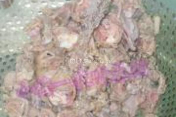 砂锅羊羔肉的做法图解3