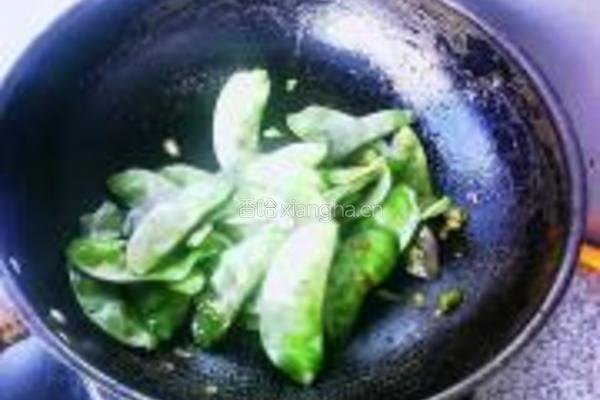 素烧猪耳豆角的做法图解3