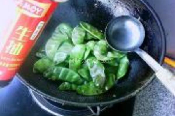 素烧猪耳豆角的做法图解4