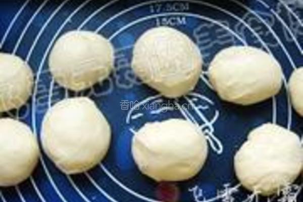豆沙菠萝包的做法图解3