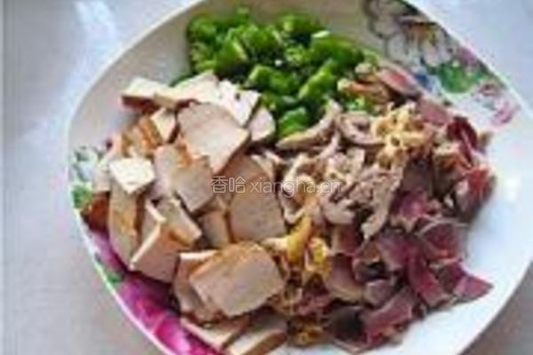辣炒香干鸡杂的做法图解2