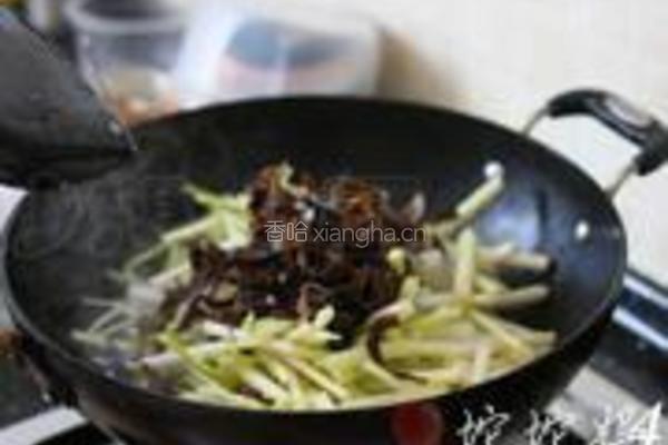 蒿菜黑木耳炒肉的做法图解4