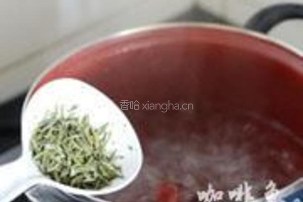 绿茶咸粥的做法图解1