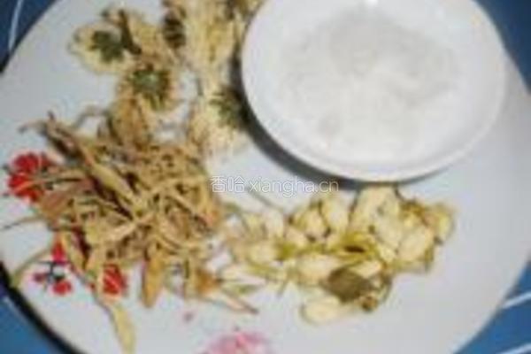 三花茶的做法图解1