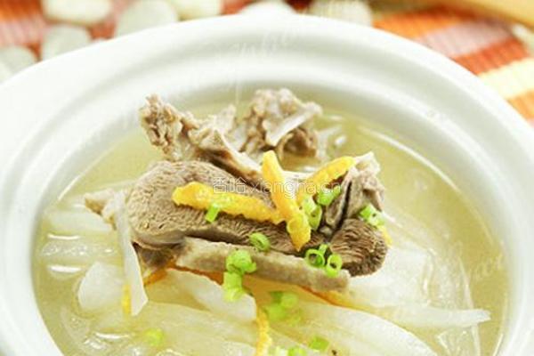 桔皮土鸭萝卜汤