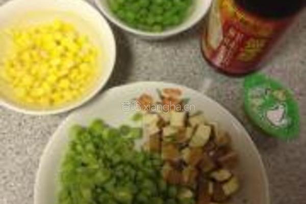 营养杂烩饭的做法图解1