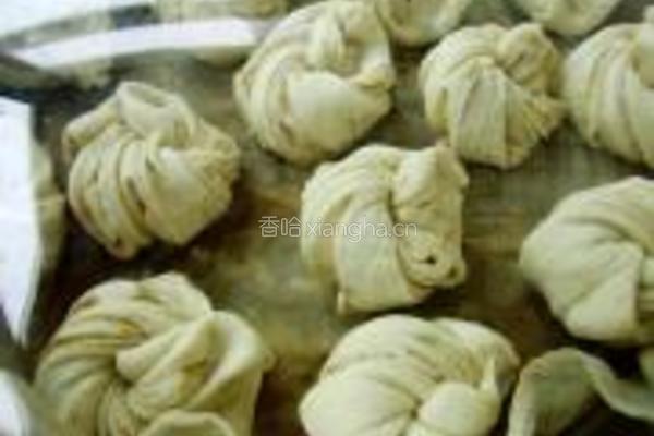 发面麻酱卷的做法图解7