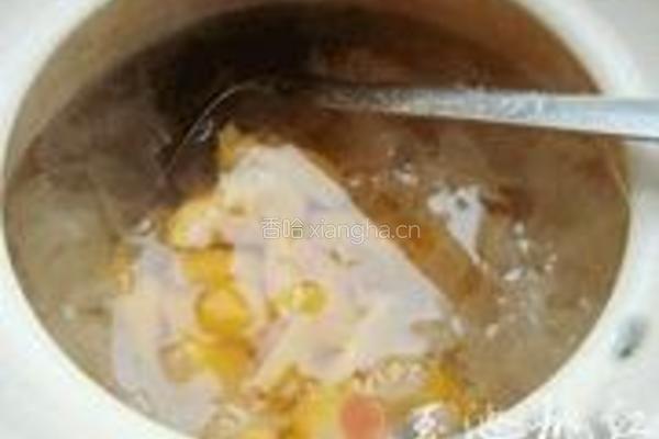 枇杷银耳汤的做法图解3