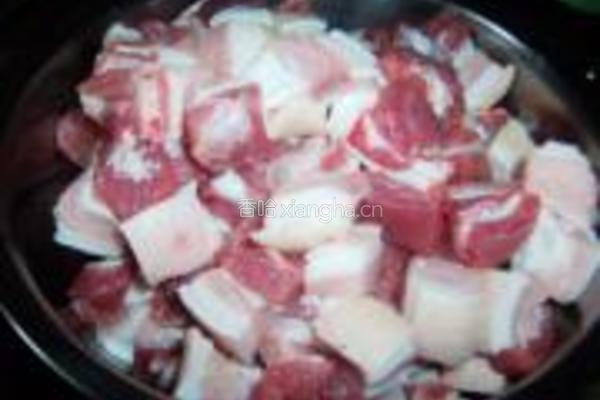 红烧元宝肉的做法图解1