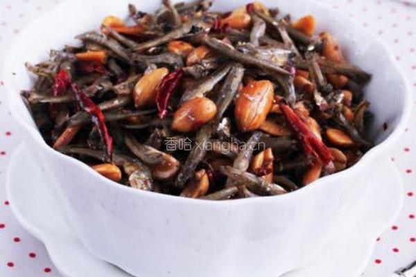 香辣小鱼干