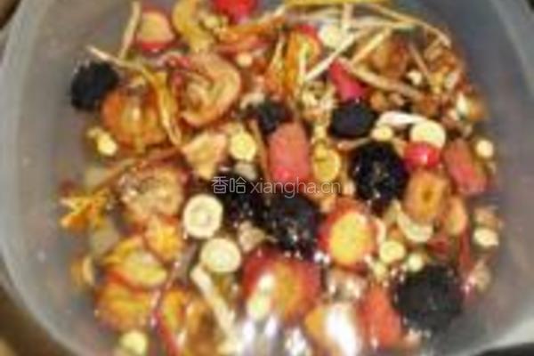 自制酸梅汤的做法图解1
