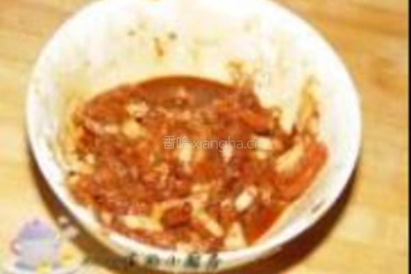 凉拌肉丝拉皮的做法图解1