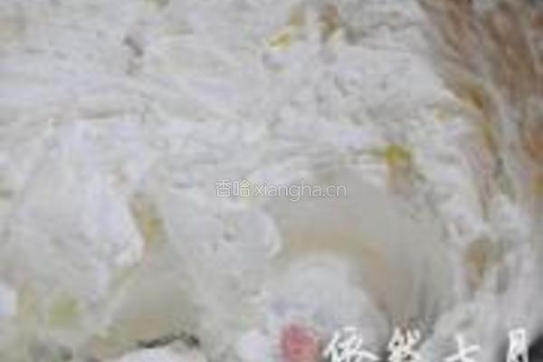 玫瑰果冻荔枝慕斯的做法图解11