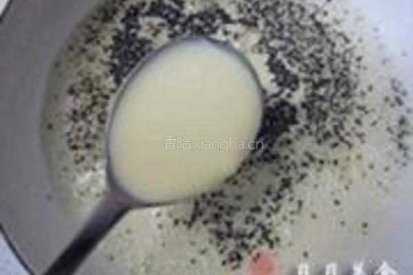 自制奶茶的做法图解3