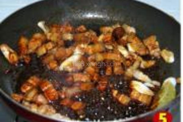 红烧肉焖笋的做法图解5