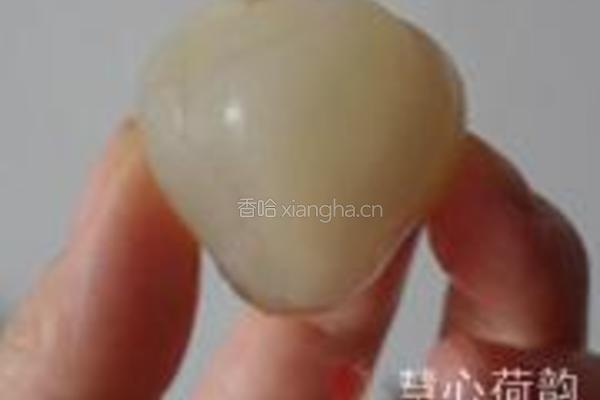 银耳荔枝绿豆爽的做法图解4