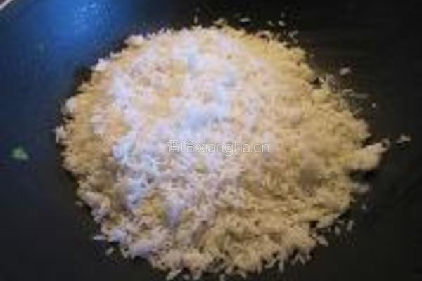 小白菜炒饭的做法图解4