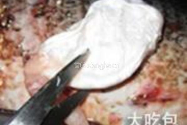 酱炖鲢鱼的做法图解2