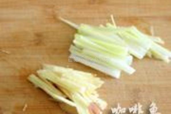 老干妈豆豉烤鱼的做法图解2