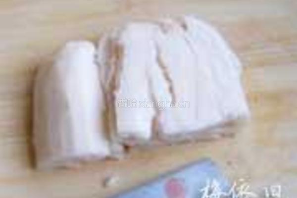 莲藕焖小蹄膀的做法图解3
