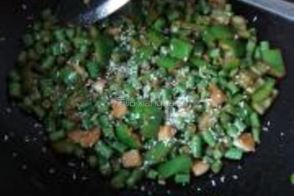 青辣椒炒长豆角的做法图解6