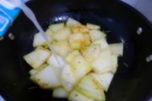豆瓣酱炒冬瓜的做法图解7