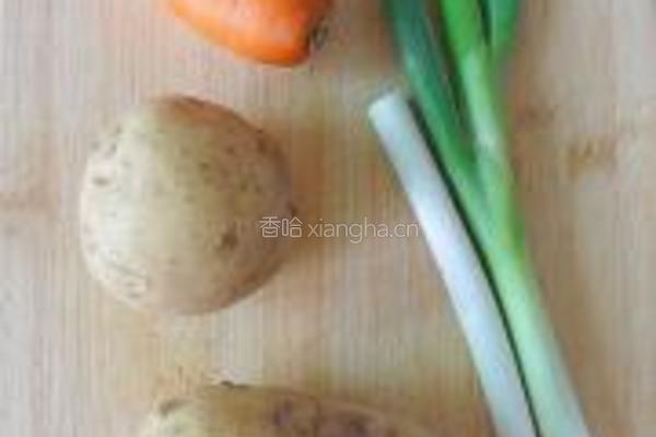 葱油土豆丝的做法图解1