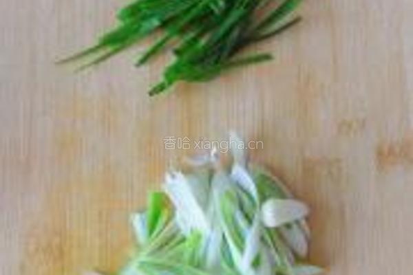 葱油土豆丝的做法图解2