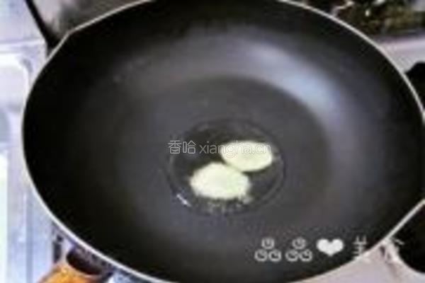香嫩鸡胗炒面的做法图解2
