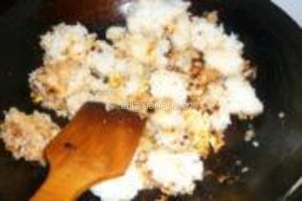 豆瓣酱蛋炒饭的做法图解5