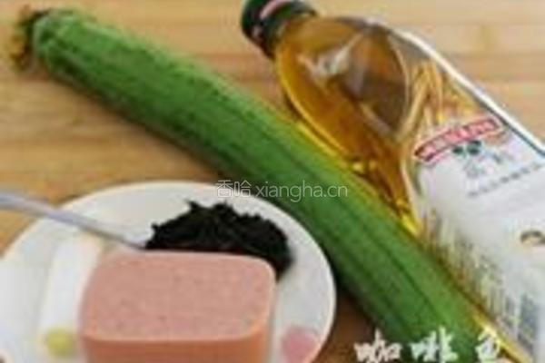 火腿榄菜炒丝瓜的做法图解1