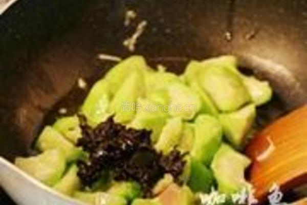 火腿榄菜炒丝瓜的做法图解8