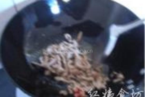 银荷莲藕炒豆芽的做法图解3