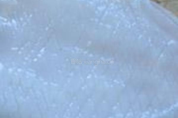 青椒鱿鱼花的做法图解2