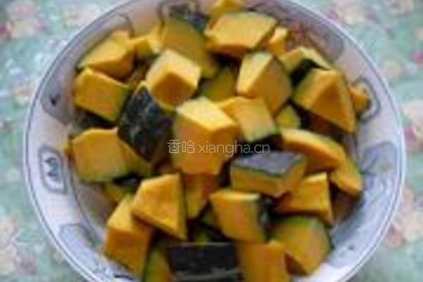 土豆南瓜烧鸡的做法图解2