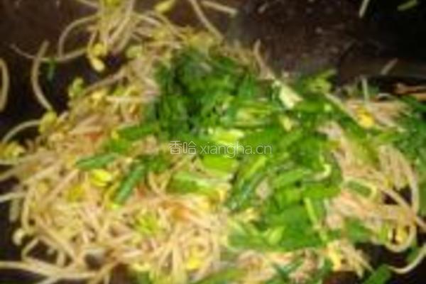 黄豆酱拌炒黄豆芽的做法图解7