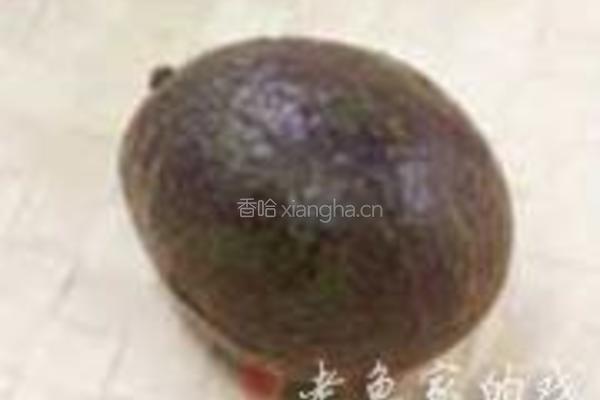 鲜贝鳄梨沙拉的做法图解1