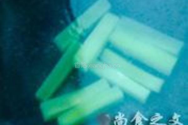 鱿鱼蔬菜卷的做法图解5