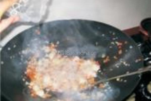 胡萝卜丁蛋炒饭的做法图解8