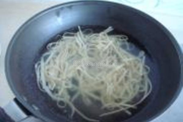 羊血粉丝豆皮汤的做法图解4