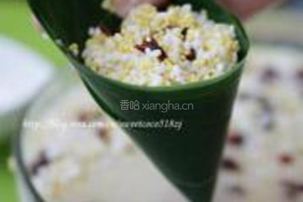 蔓越莓杂粮粽子的做法图解4