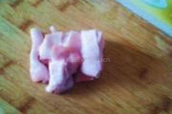 肉皮烧扁豆的做法图解2