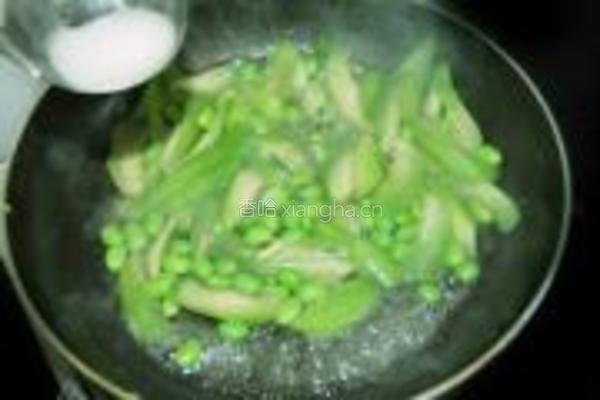 丝瓜炒毛豆籽的做法图解13