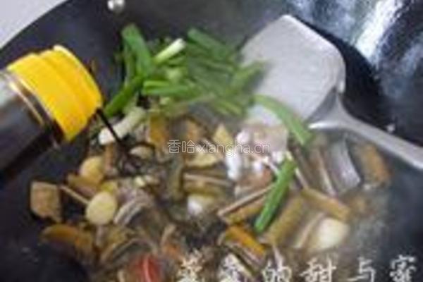 大蒜烧鳝鱼的做法图解5