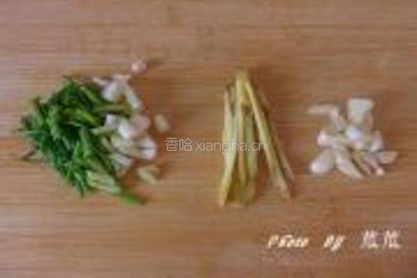 红烧鳊鱼的做法图解3