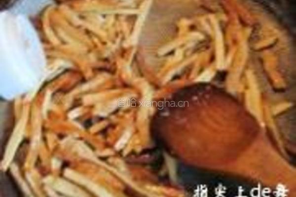 韭菜花炒干丝的做法图解7